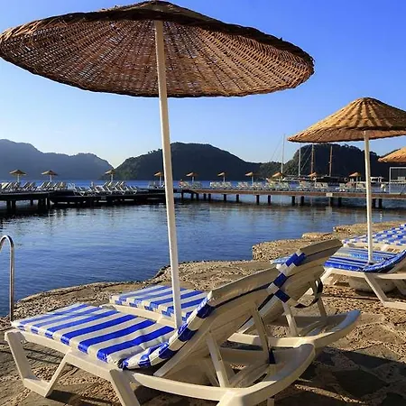 Hotel Labranda Mares