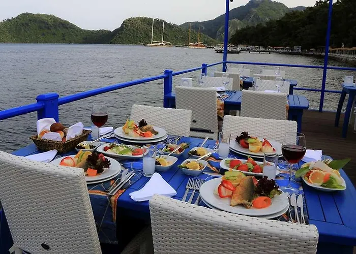 Hotel Labranda Mares *