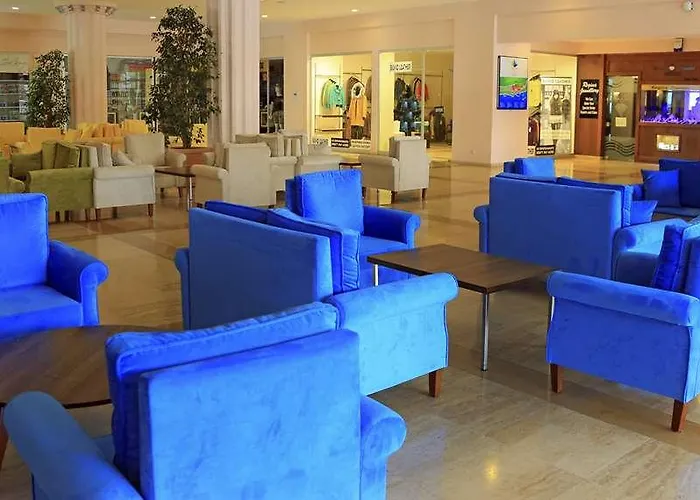 Hotel Labranda Mares *