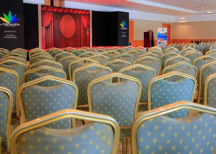 Labranda Mares Ξενοδοχείο *